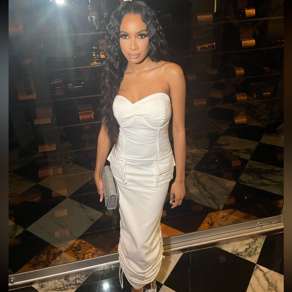 Talliored Hanifa dress 
Worn once for my birthday